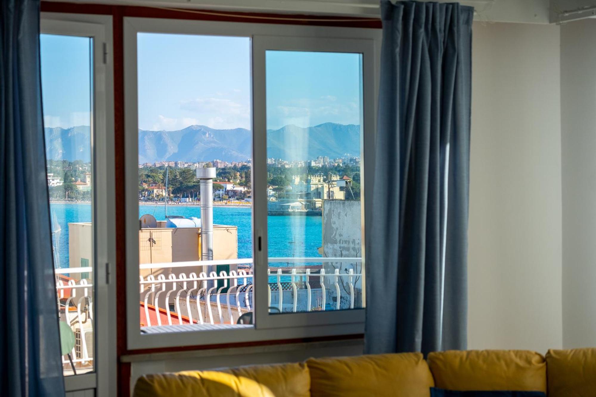Mondello Sunsea House Apartment ภายนอก รูปภาพ