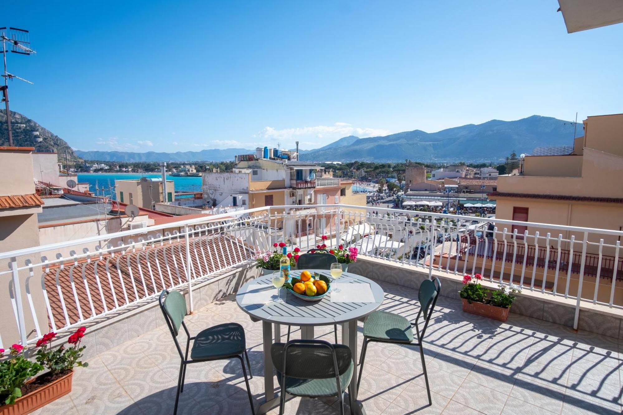 Mondello Sunsea House Apartment ภายนอก รูปภาพ
